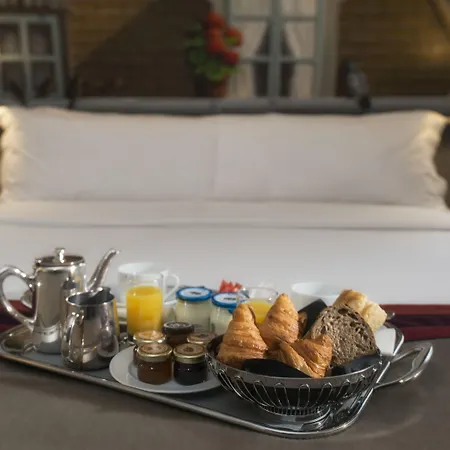 Cambon Hotel Parijs