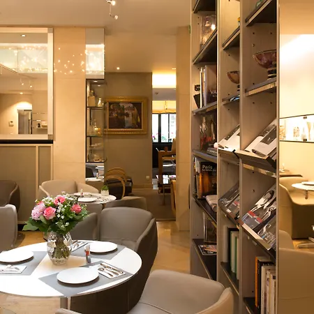 Cambon Hotel Parijs