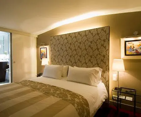 Hotel Cambon 4*