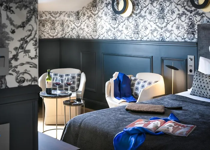 מלון Cambon פריז