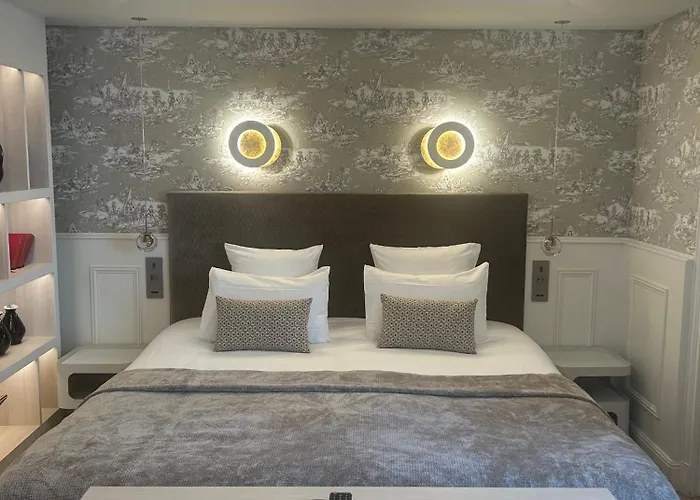 Cambon Отель 4*